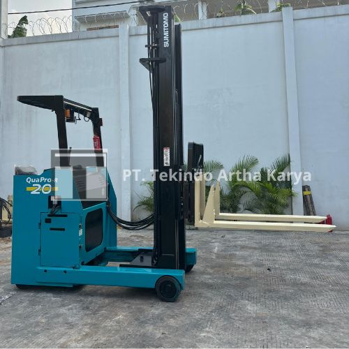 Sumitomo Reachtruck 2 Ton 7.5 Meter Telescopic Forks